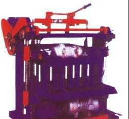 常德與懷化地區(qū)砌塊機(jī)設(shè)備價(jià)格解析與市場(chǎng)趨勢(shì)